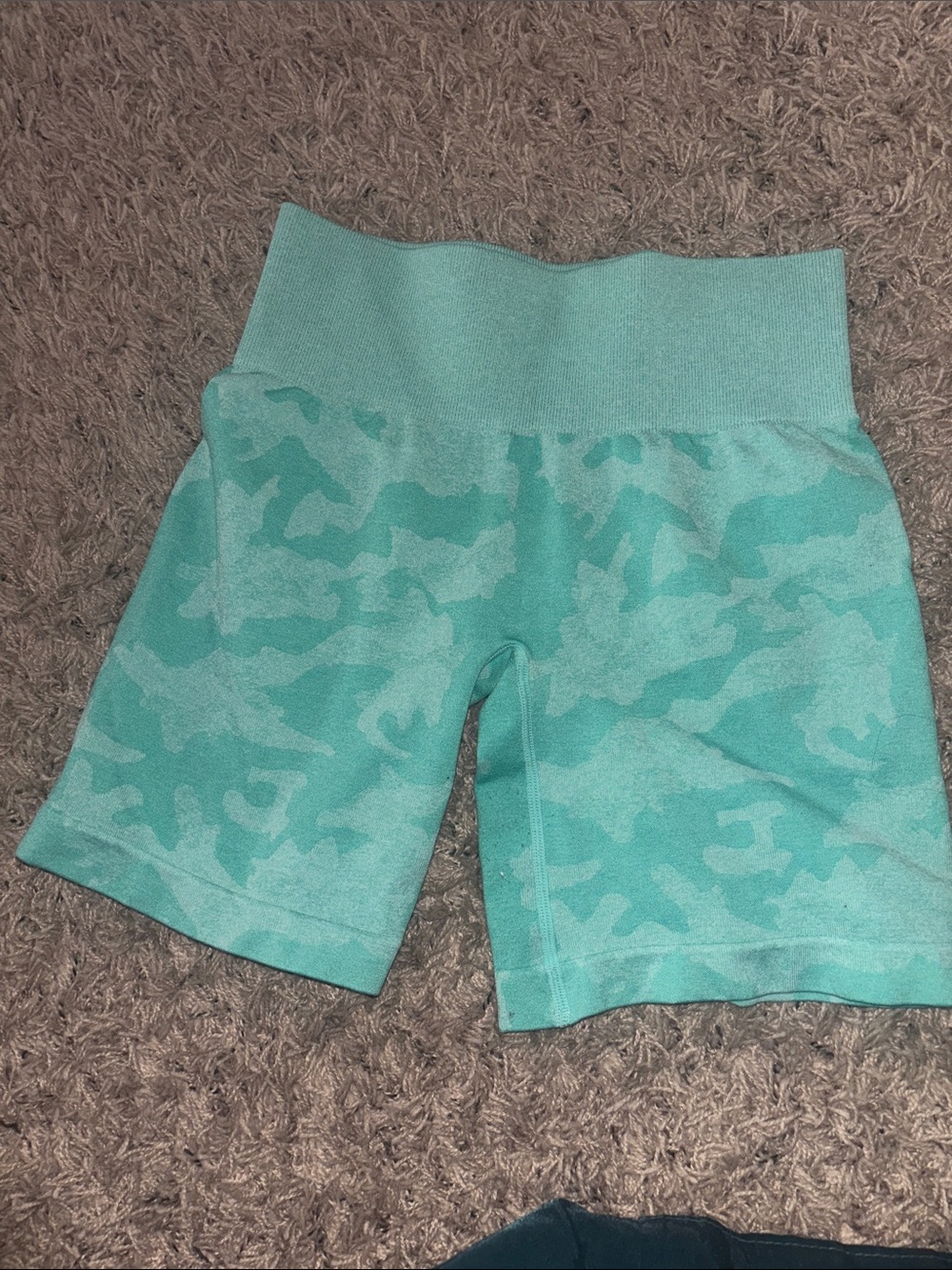 Women’s Aqua Seamless Camo Bike Shorts